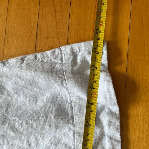 C&C California Dress with pockets %100 linen with embroidered neckline, size L - Picture 9 of 10